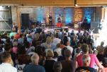 Stodola Maříž - Radůza koncert (2).jpg